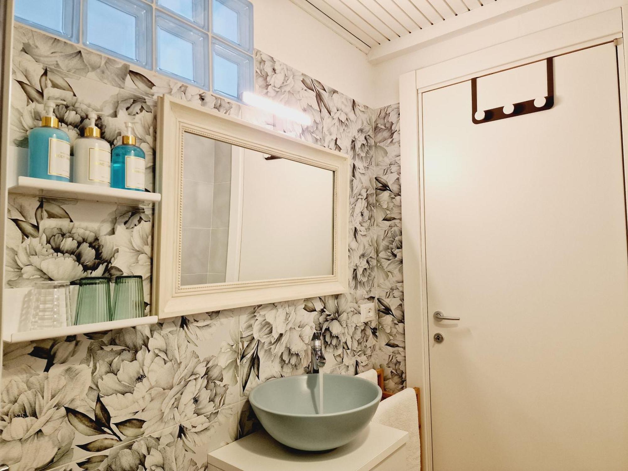 Homeholidaysanremo - Classic Экстерьер фото